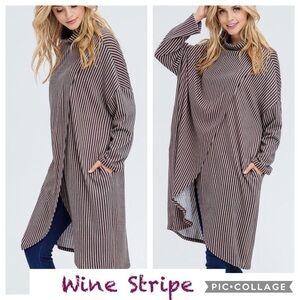 SALE!!🔥🔥Diva Plus! Wine & Navy Oversized Top